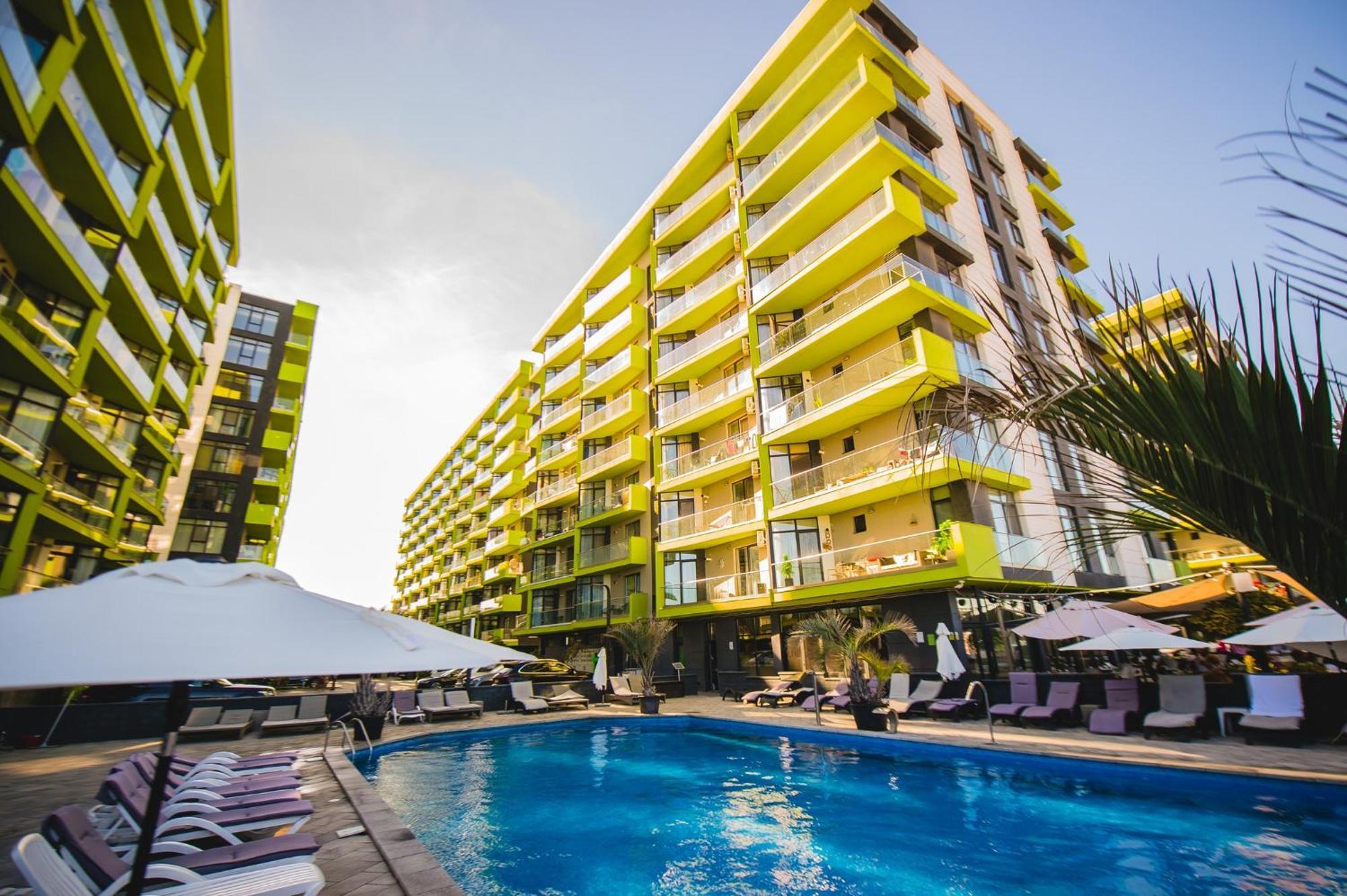 Purple Onyx - Pool & Spa Beach Resort Navodari Luaran gambar