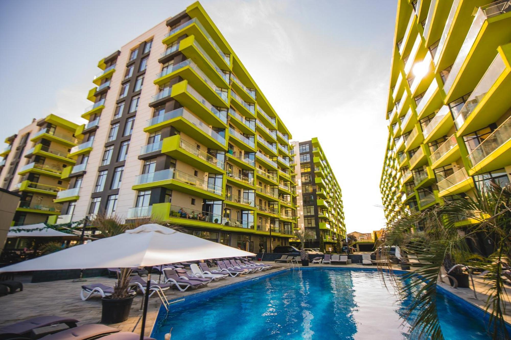 Purple Onyx - Pool & Spa Beach Resort Navodari Luaran gambar