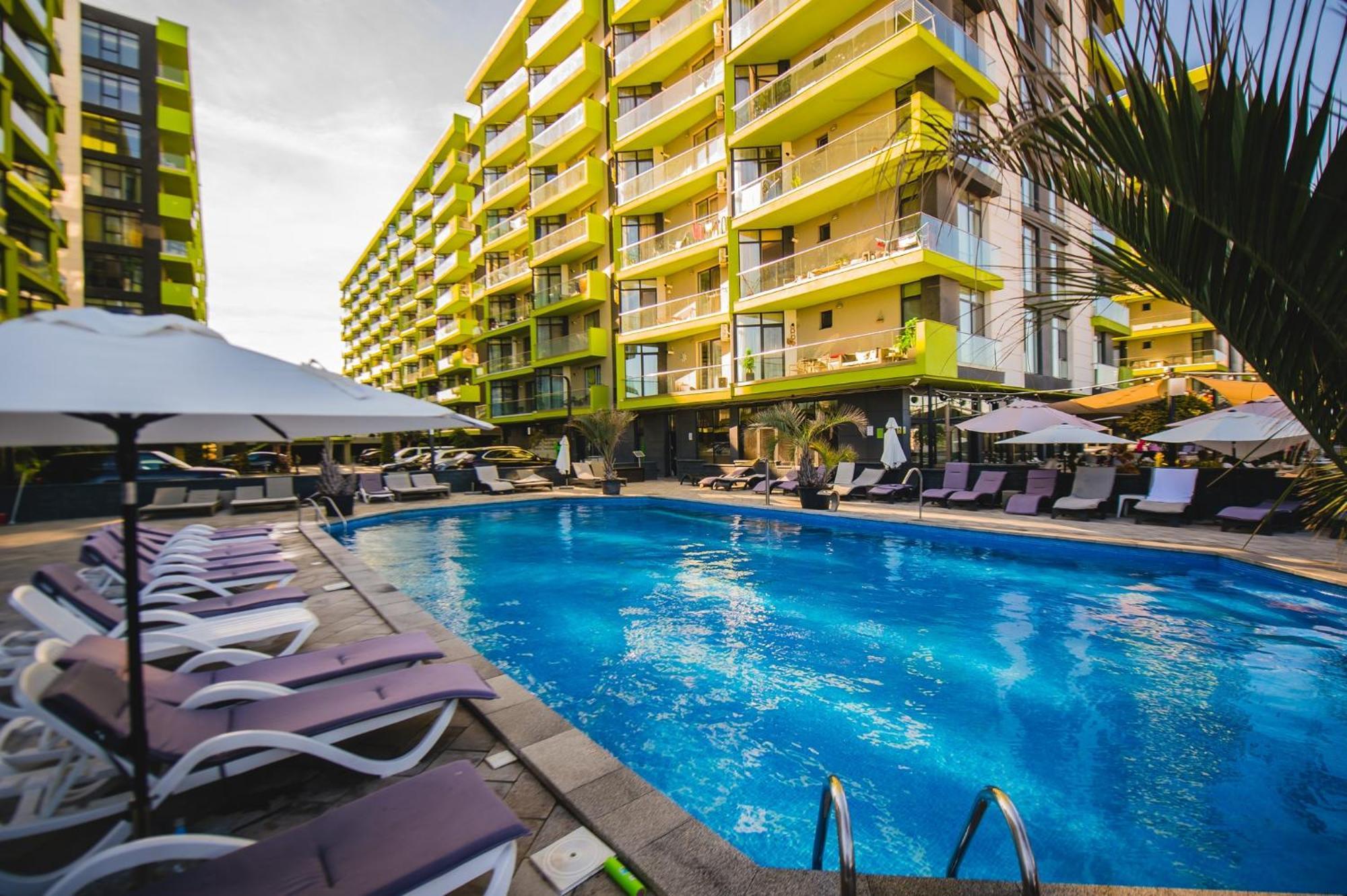 Purple Onyx - Pool & Spa Beach Resort Navodari Luaran gambar